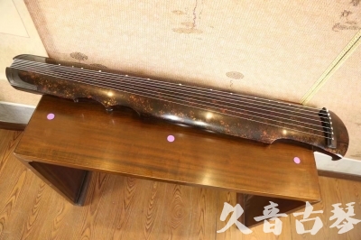 直辖县级●久音古琴  ●臻品推荐 20231106 [犀牛皮纹伏羲式]